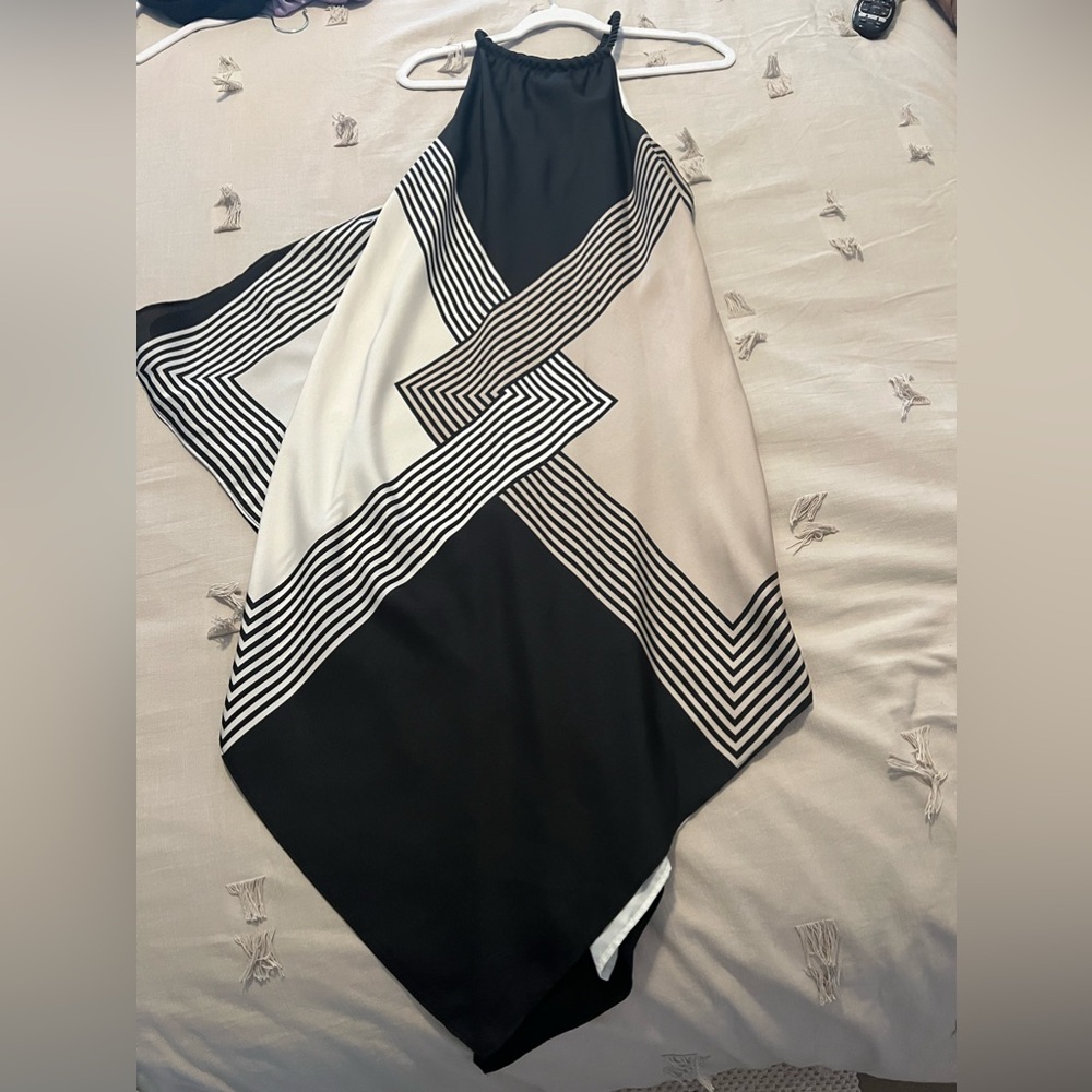 Rachel Roy flowy dress
